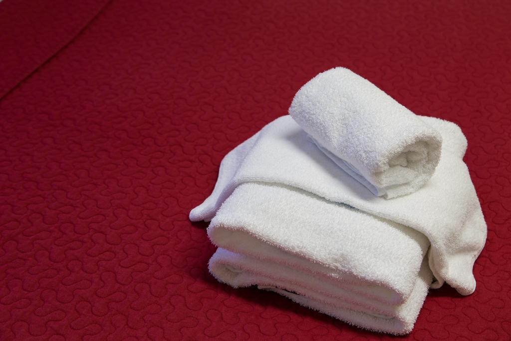Hotel Mikligardur Saudarkrokur Exteriör bild
